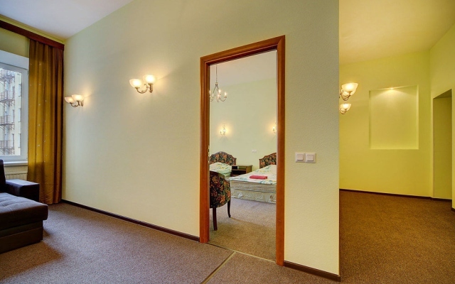 Апартаменты «СТН у Московского вокзала»