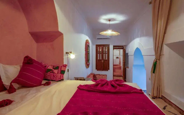 Riad Yalla Habibi