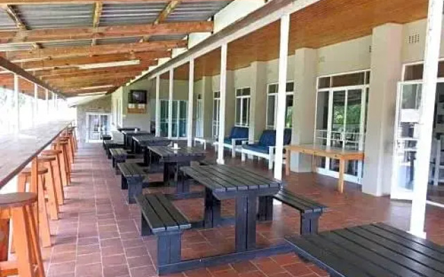 Near Big 5 Numbi Lodge