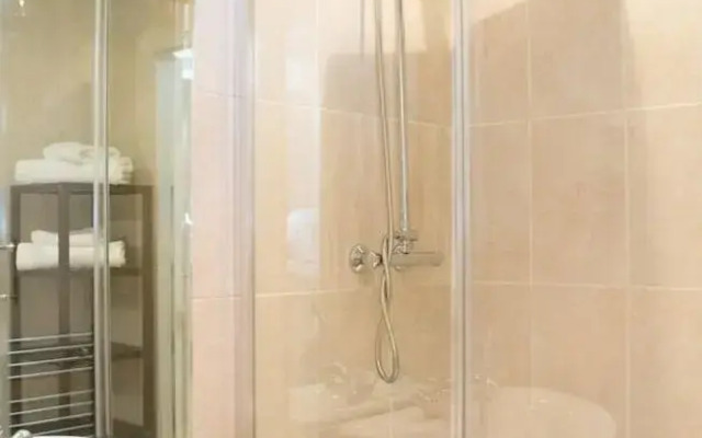 Castle View Apartments