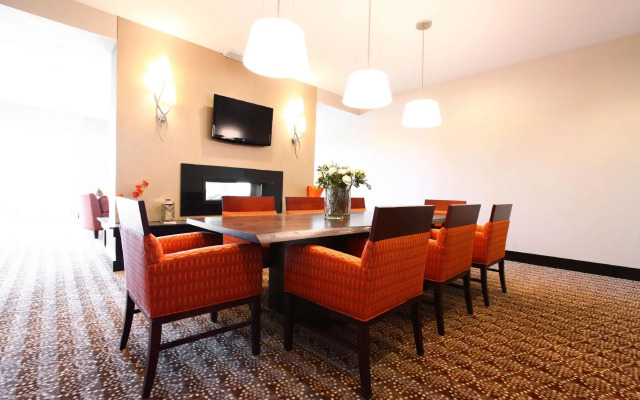 Hilton Garden Inn Olathe