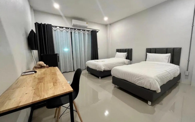 Life Hotel Rong Khun