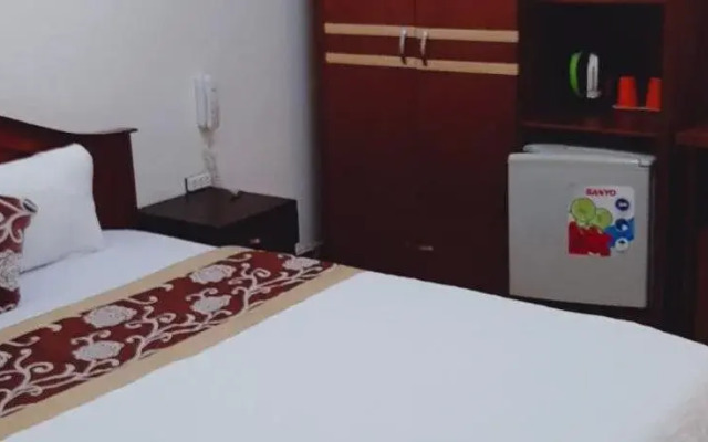 M  T Hotel