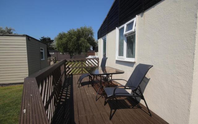 7A Medmerry Park 2 Bedroom Chalet