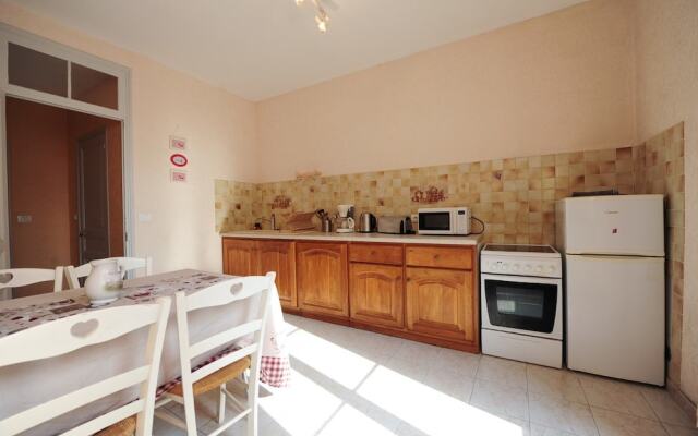 Easy Flat - Five Stars Holiday House