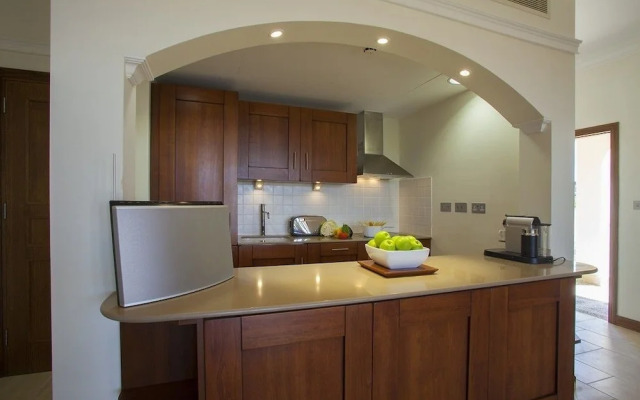 Apollo Golf Suite