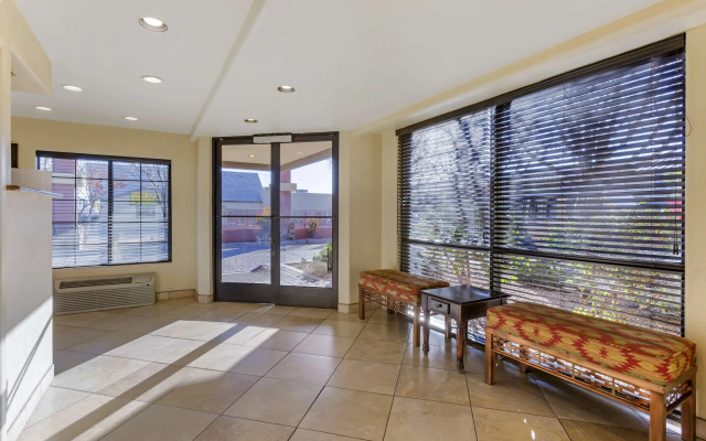 Best Western Desert Inn