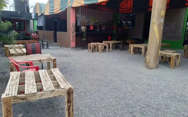 Korompoi Motel