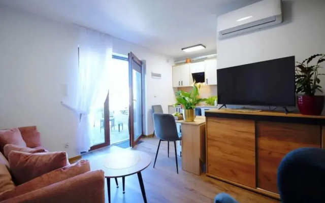 Holiday Home in Mielenko Near Seaside Beach
