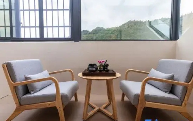 PuYu Guanshan Guest House (Huangguo  Store)