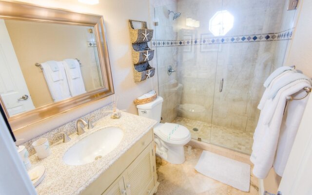 Pineapple Key Apartment 4