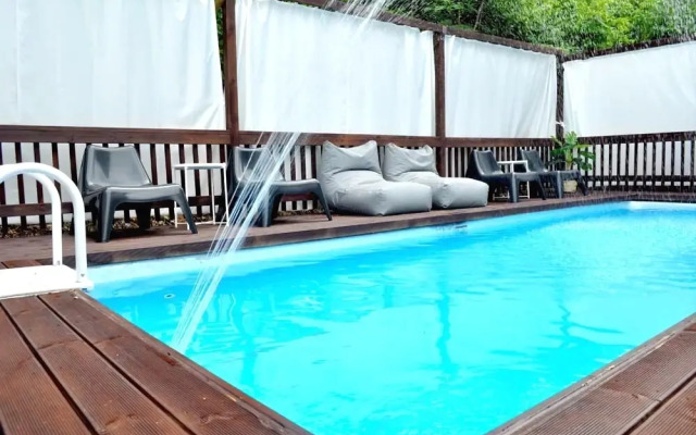 Taean Pino624 Pension