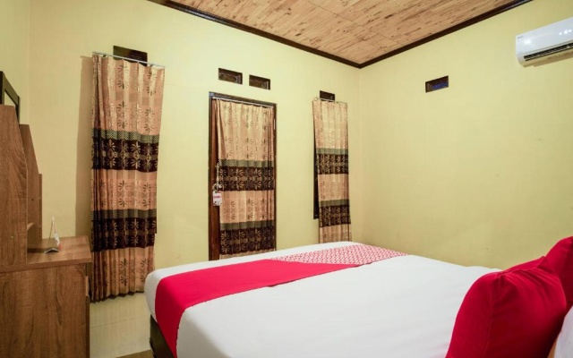 OYO 3483 Borobudur Cottage – Guest Rooms – Borobudur