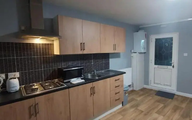 2 Bedrooms Apartment in Main Street Mexborough