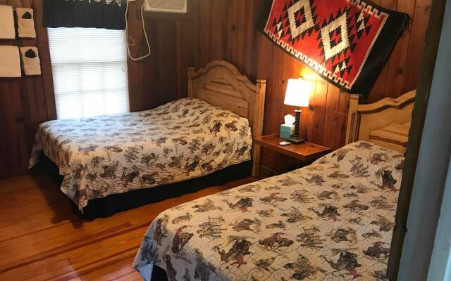 Twin Elm Guest Ranch