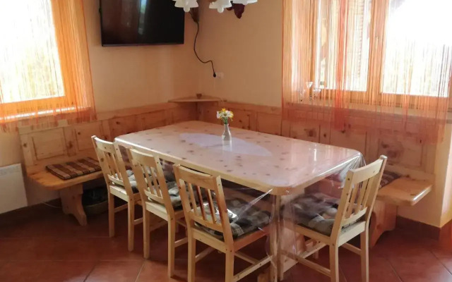 Apartmaji Vrhovnik
