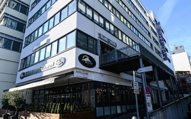Hotel Luna