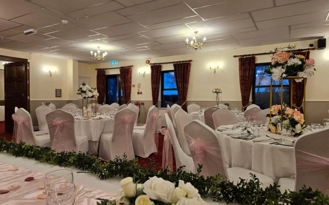 Marsh Farm Hotel