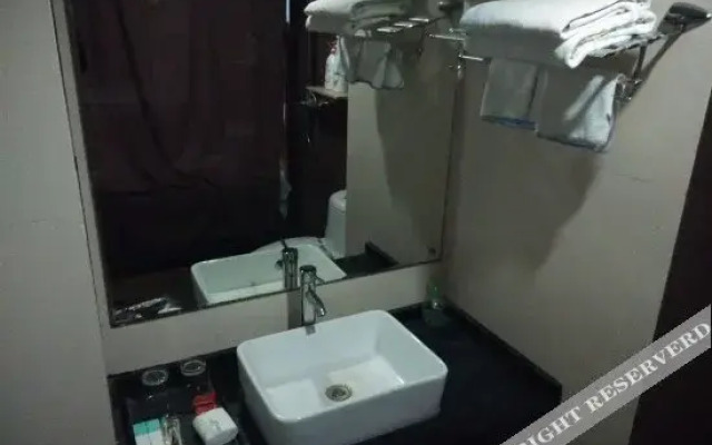 Fuhe Apartment Hotel
