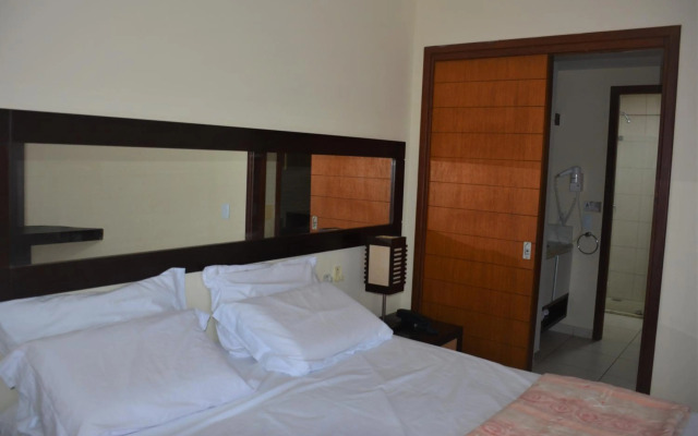 Elegance Flat - Beira mar - Apto202 luxo lateral