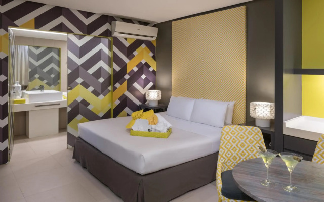 Astoria Boracay
