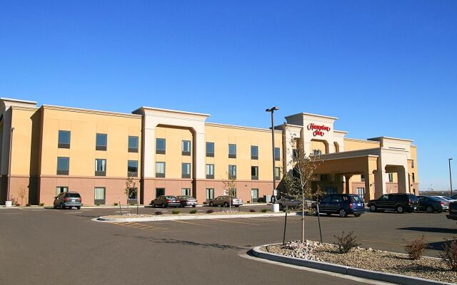 Hampton Inn Bismarck