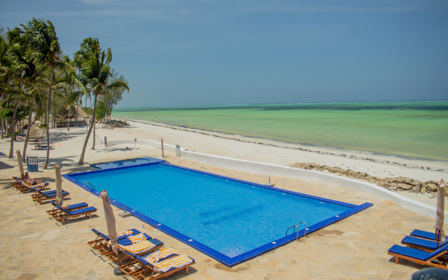 Royal Mandarin Hotel & Resort