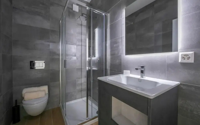 Boutique Apartment 4