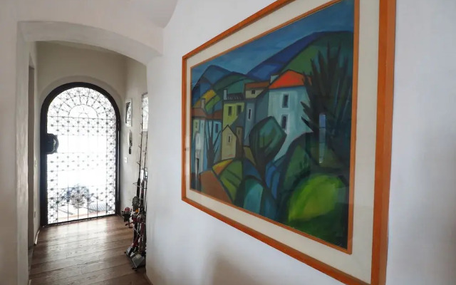 L'Artista Exclusive Sea View Apartment