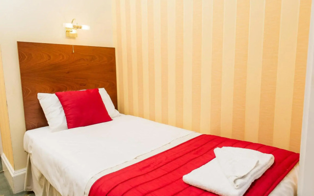 Avonmore Hotel Cartwright Gardens