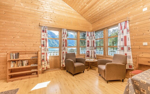 Stunning Home in Fjærland With 3 Bedrooms