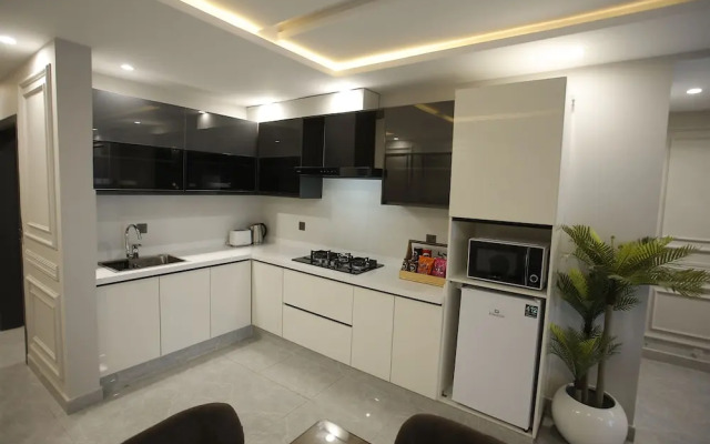 ZAR Luxury Suites Murree