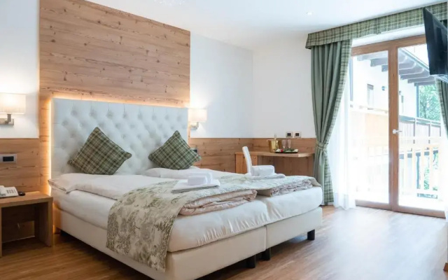 Hotel Almazzago