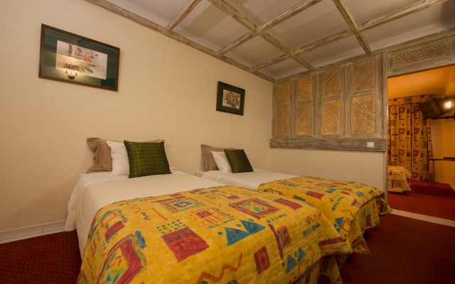 Holiday Inn Express and Suites Lisbon Principe Real by IHG