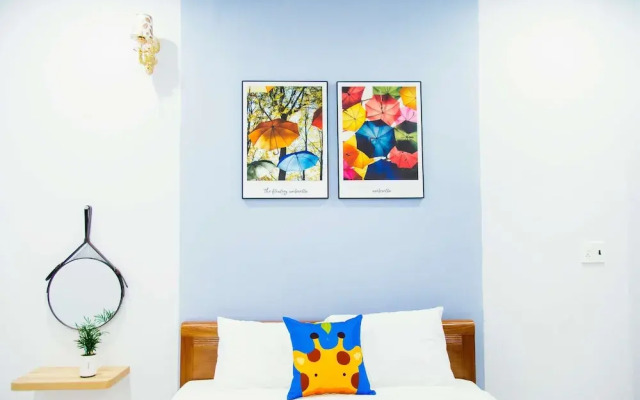 Queenie Hostel