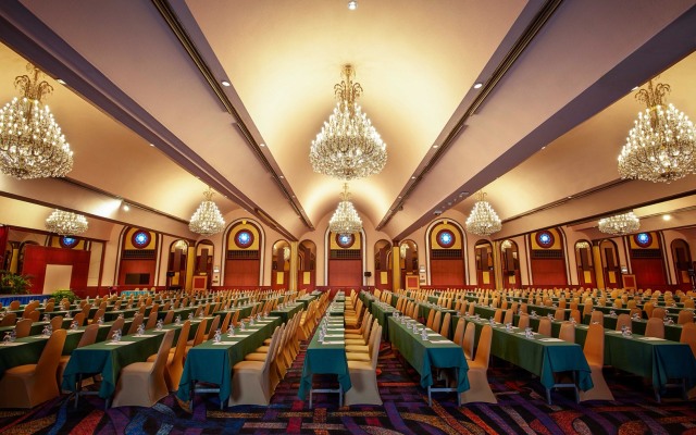 Ambassador Bangkok Hotel