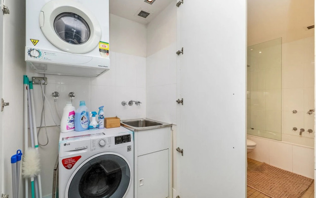 Cozy Suite Block Away To Bondi Beach
