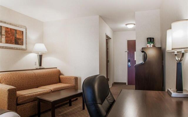 Comfort Suites Mahwah - Paramus