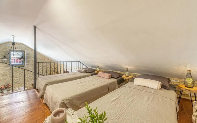 Amazing Home in Zaton With 1 Bedrooms and Wifi