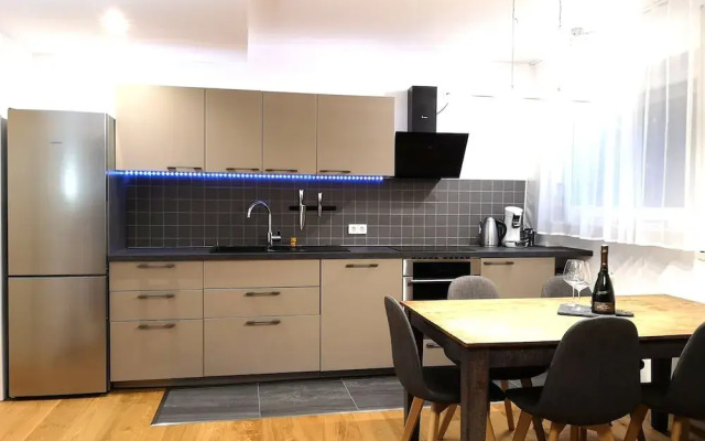 Family Suites & Parking