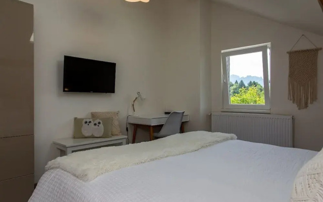Amodo Lodge - In a rural location