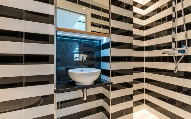 Sherlocks Hidden Home