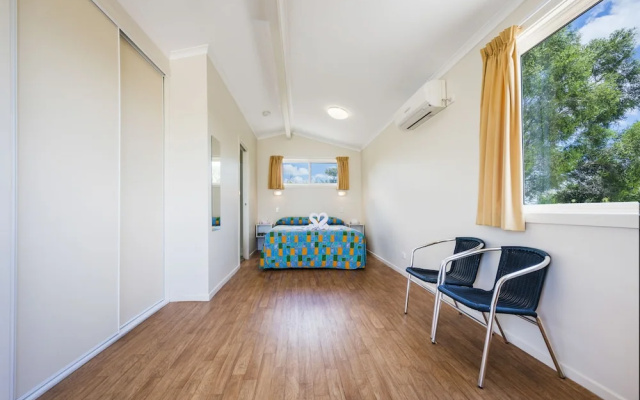 BIG4 Casino Holiday Park – Guest Rooms – Casino