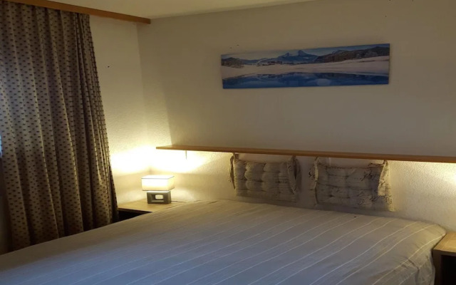 Mountain Apartment With Views