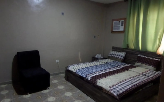 X Garden Hotel & Suites