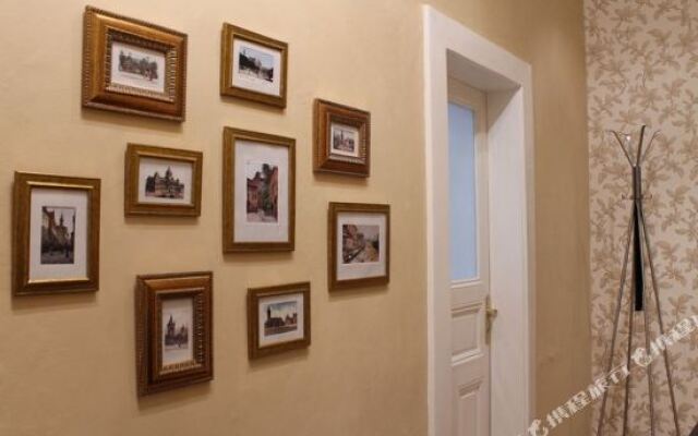 Royal Prague Apartment Celakovskeho Sady
