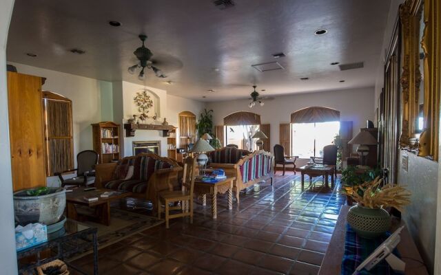 Casa de San Pedro Bed & Breakfast