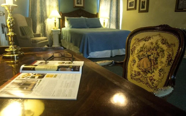 Napoleon's Retreat Bed and Breakfast