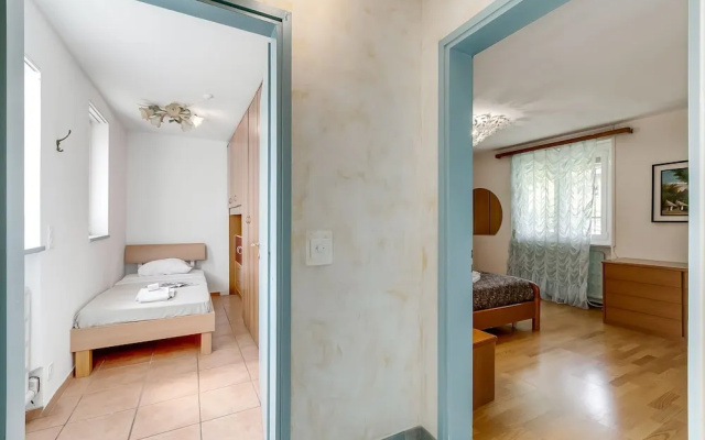 Villa Anita – Guest Rooms – Caslano