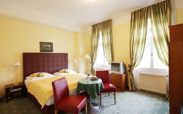 Hotel Bergwirt Schönbrunn